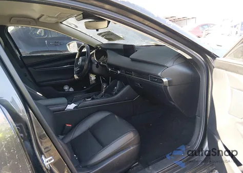 2022 Mazda Mazda3 Select z USA, uszkodzony, nr VIN 3MZBPABL7NM302937